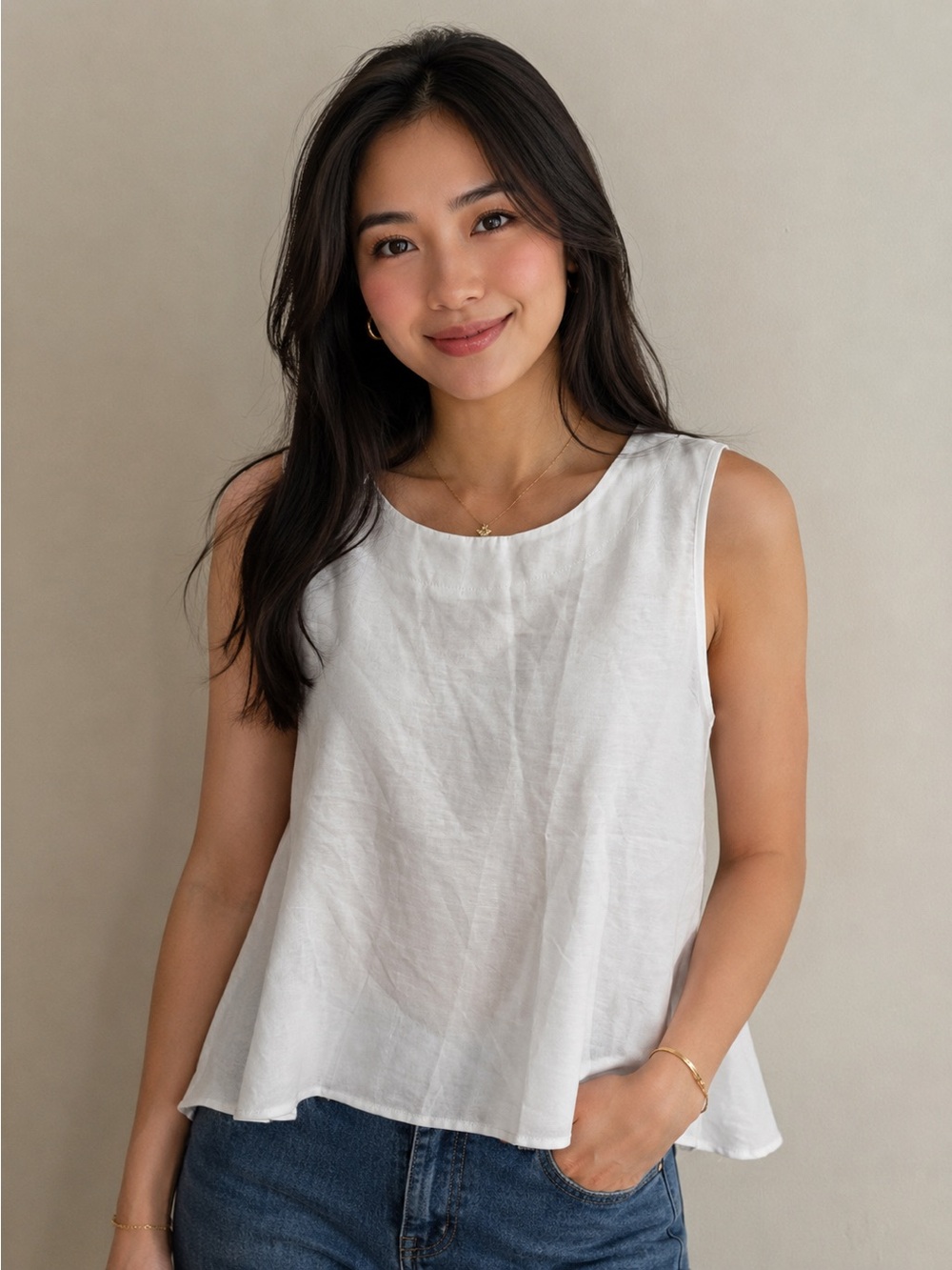 Relaxed White Linen-Blend Cropped Tank Top